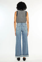 Load image into Gallery viewer, KanCan Bellen High Rise Jeans