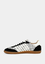 Load image into Gallery viewer, Stevie Sneaker
