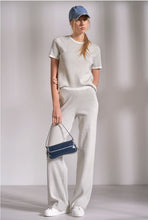 Load image into Gallery viewer, Elan Catie Pants
