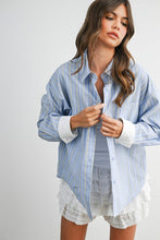 Load image into Gallery viewer, Multi Stripe Button Up Blouse
