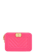 Load image into Gallery viewer, Jelly Crossbody Bag in Nude &amp; Fuchsia
