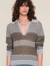 Load image into Gallery viewer, Bellotte Sweater
