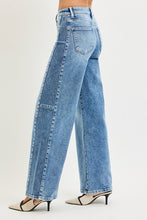 Load image into Gallery viewer, High Rise Wide Jeans with Constrast Side
