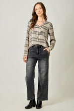 Load image into Gallery viewer, Washed Plaid Button Down
