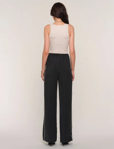 Devine Pant