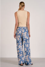 Load image into Gallery viewer, Kaia Pants
