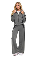 Load image into Gallery viewer, Ariella Scuba Jacket
