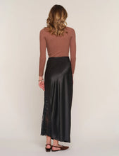 Load image into Gallery viewer, Heartloom Juliee Skirt
