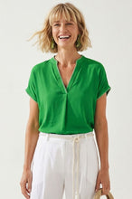 Load image into Gallery viewer, Whipstitch Top
