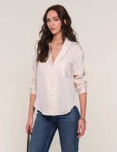 Load image into Gallery viewer, Heartloom Eren Button Down Shirt
