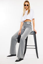 Load image into Gallery viewer, KanCan 90’s Flare Denim
