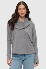 Load image into Gallery viewer, Lace Up Back Top
