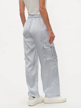 Load image into Gallery viewer, Elsa Cargo Pant
