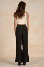 Load image into Gallery viewer, Elan Wide Leg Knit Pants
