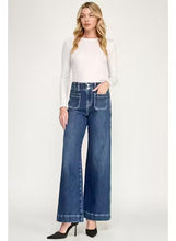 Load image into Gallery viewer, Level 99 Harper Wide Leg Jeans
