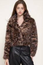 Load image into Gallery viewer, Faux Fur Leopard Jacket
