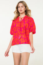 Load image into Gallery viewer, Puff Sleeve Floral Blouse
