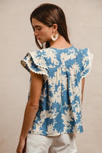 Load image into Gallery viewer, Floral Print top
