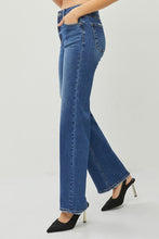 Load image into Gallery viewer, Risen High Rise Straight Jeans
