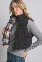 Load image into Gallery viewer, Black Reversible Puffer Vest
