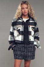 Load image into Gallery viewer, Plaid Cropped Jacket
