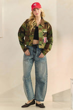 Load image into Gallery viewer, Camo Floral Jacket
