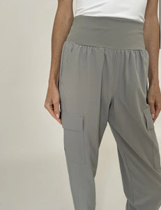 Kristie Jogger in Taupe