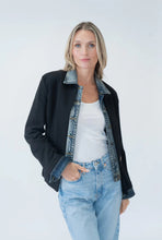 Load image into Gallery viewer, Clarissa Mixed Media Blazer
