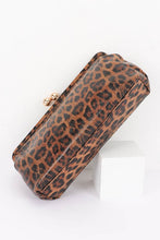 Load image into Gallery viewer, Leopard Oversize Clutch
