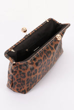 Load image into Gallery viewer, Leopard Oversize Clutch

