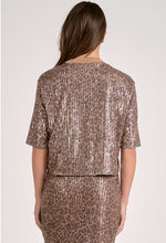 Load image into Gallery viewer, Cheetah Print Sequin Top
