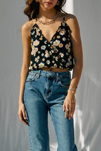 Load image into Gallery viewer, Floral Print Sleeveless Top

