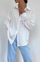 Load image into Gallery viewer, White Feather Cuff Button Down
