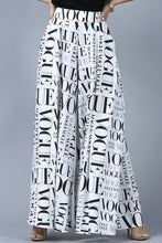 Load image into Gallery viewer, Vogue Palazzo Pants
